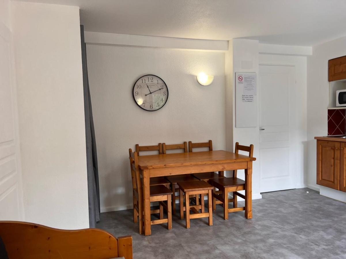 Vars, Appart Spacieux Renove 4 Couchages Dans Chalet Вар Екстер'єр фото